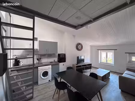 studio 1 pièce 23 m²