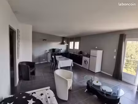 location a l'année appartement a porto-vecchio