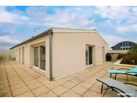 appartement t3 roof top rue des carmes
