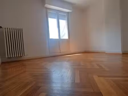 appart. 2 pièces 31.30 m² à strasbourg centre - place des halles
