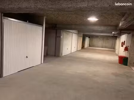 box voiture à louer