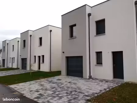 loue maison contemporaine a maizieres-les-metz