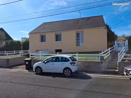 a louer - bouessay 53290 - maison sur ss sol (90m²) avec terrain