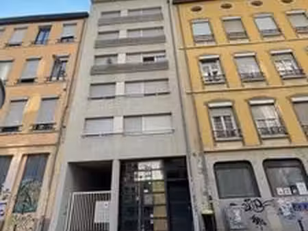 parking 10 m² lyon