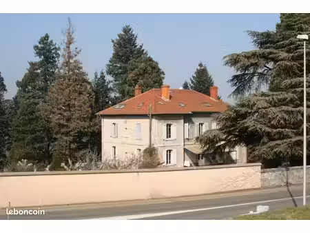 t2 duplex saint pierre la palud