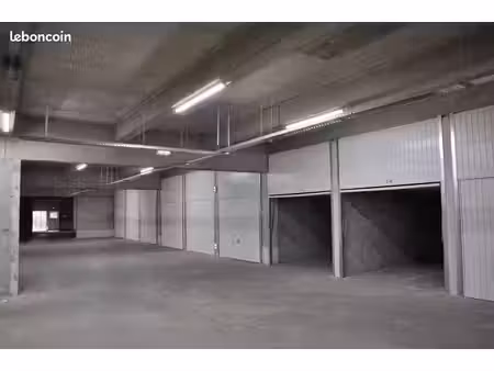 box / garage fermé 13m² en ss-1