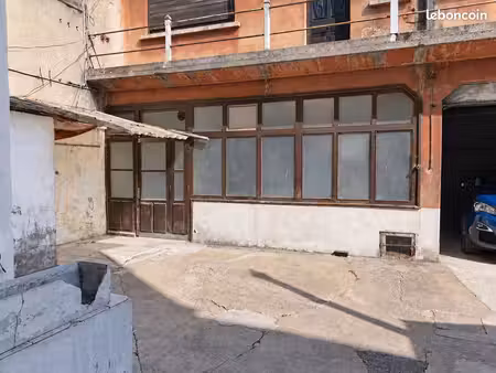 local 30 m² lyon