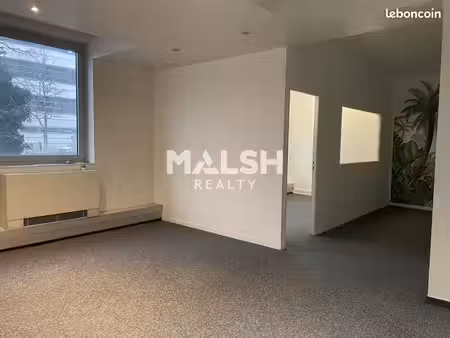 bureaux 68 m²