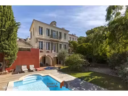 magnifique bastide avec vue mer dominante