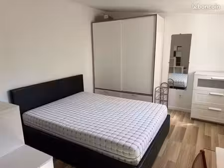 studio 25 m2 540