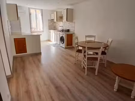bel appartement t2-38 50m²- entièrement rénové