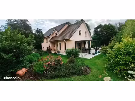 maison 6 pièces 127 m²