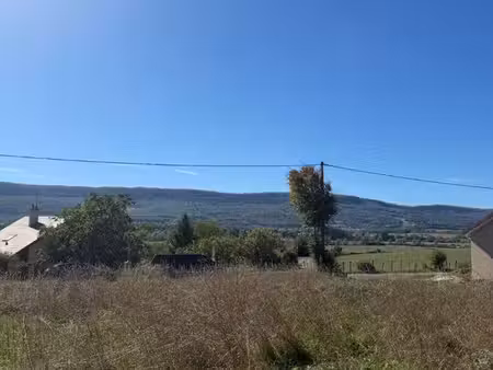 terrain 864 m² cromary