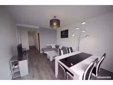 appartement t4 - bron - à côté de lyon et villeurbanne