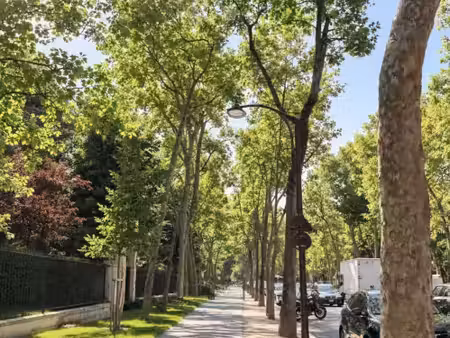 appartement de luxe à vendre dans le quartier ile de la jatte-parc d'orléans