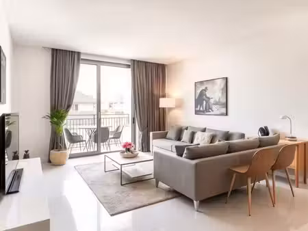 appartement 2 pièces 54 m²