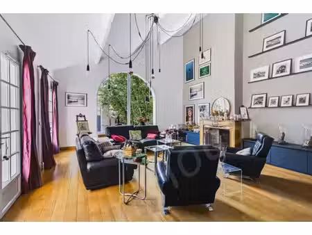 maison de luxe à vendre dans le quartier poincare