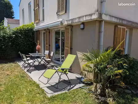 maison 82 m² belleville-en-beaujolais – 3 chambres – jardin  terrasse  piscine  parking – 