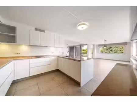 exclusief appartement te izegem van 148 m²