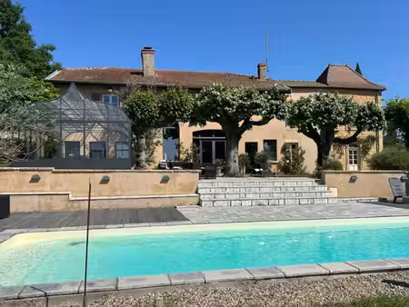 vente maison bourgeoise 363 m² à charlieu 890 000 €