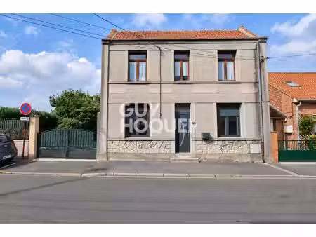 maison à vendre de 6 pièces de 107 m²