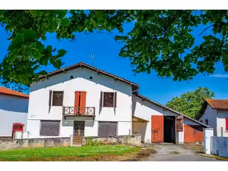 vente maison 5 pièces 170 m² saint-palais (64120)