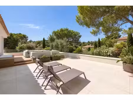 dernier étage - type 4 contemporain sud/ouest et ses 68 mètres carrés de terrasse