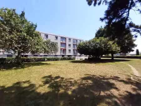 t3 a louer proche centre ville saint loup