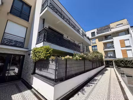 studio à louer dans résidence récente du quartier des richar