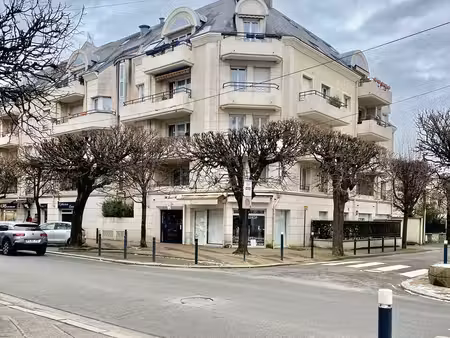location bureaux 23m²