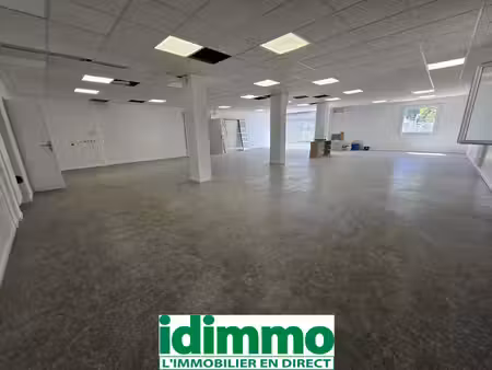 location commerce 285 m² à pamiers (09100)