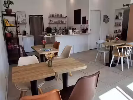 fonds de commerce - 70m2 ollioules