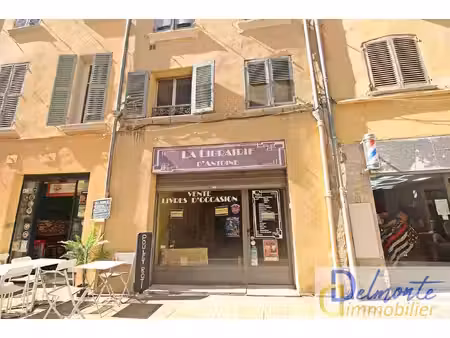 toulon centre murs commerciaux 122 m2 - rue passante