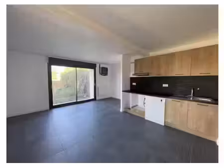 maison rénovée 2 chambres avec jardin