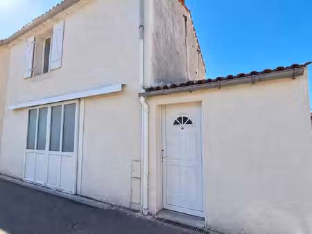 agréable maison au centre de mareuil sur lay dissais
