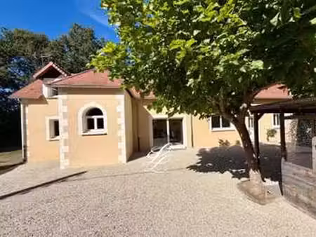 vente maison à mézeray (72270) : à vendre / 240m² mézeray