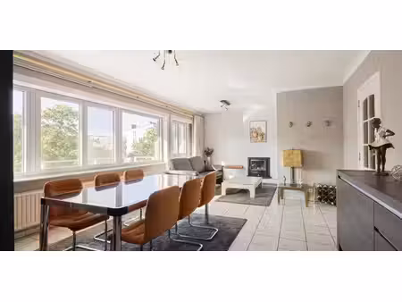 appartement à vendre à maaseik pour € 220.000 avec 4 chambres à coucher