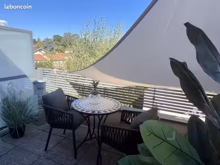 appartement 2 pièces 53 m²