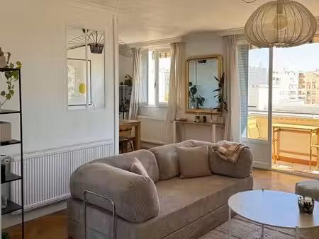 lyon 8e – monplaisir | 3 pièces traversant lumineux 63 3 m² + balcon + parking copropriété