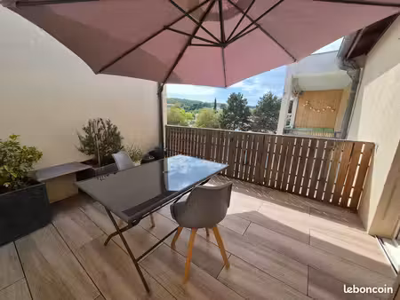 bel appartement t3 lumineux au dernier étage dans petite résidence sécurisée  proximité co