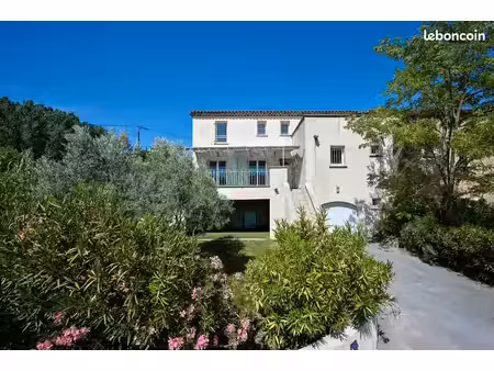 villa t6 + jardin + garage