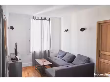annonce dans location à 200m de la fac