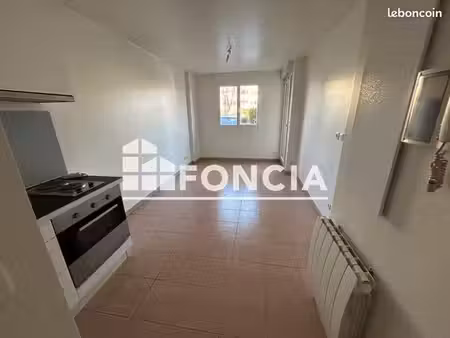 appartement 2 pièces 29.45m² à louer 650 - le beausset 83330