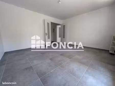 appartement 3 pièces 57.95m² à louer 899 - marignane 13700