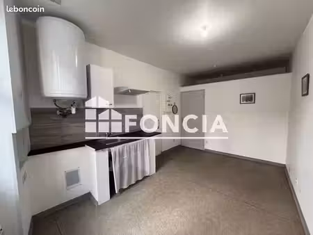 appartement 16.55m² à louer 300 - valensole 04210