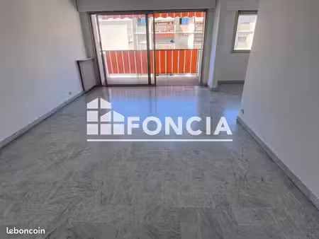 appartement 4 pièces 80.11m² à louer 1740 - cagnes sur mer 06800