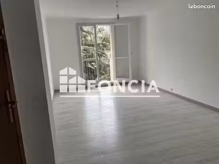 appartement 3 pièces 51.81m² à louer 590 - digne-les-bains 04000