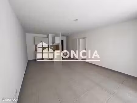 appartement 2 pièces 46.09m² à louer 730 - draguignan 83300
