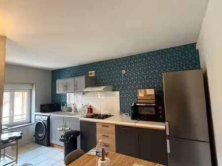 t2 duplex à louer – epervans