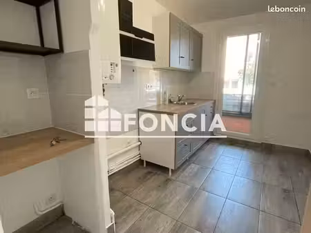 appartement 3 pièces 60m² à louer 867 - gardanne 13120